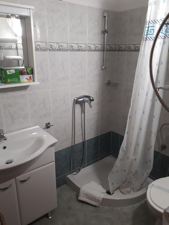 Apartments Lav ポレッチ エクステリア 写真